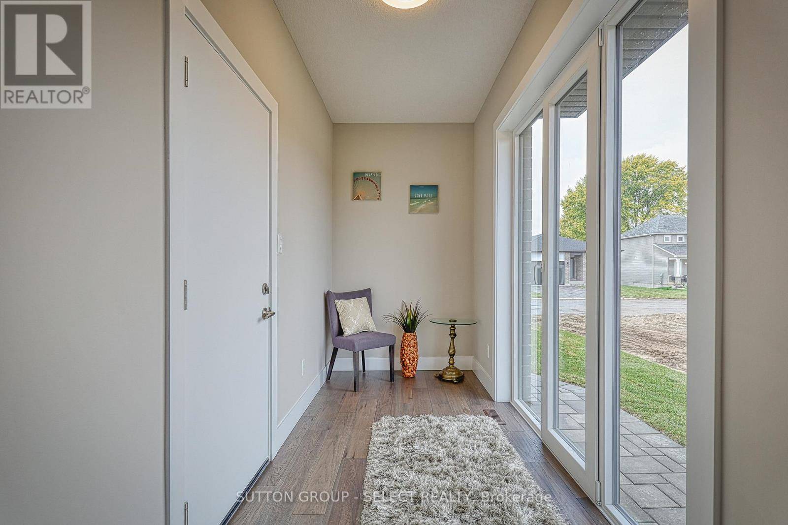 Strathroy-caradoc (se), ON N7G0B4,19 ALEXANDER CIRCLE