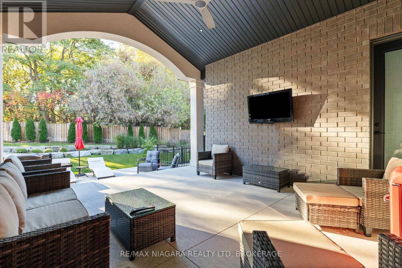 Niagara-on-the-lake (st. Davids), ON L0S1P0,3 FEDORKOW LANE