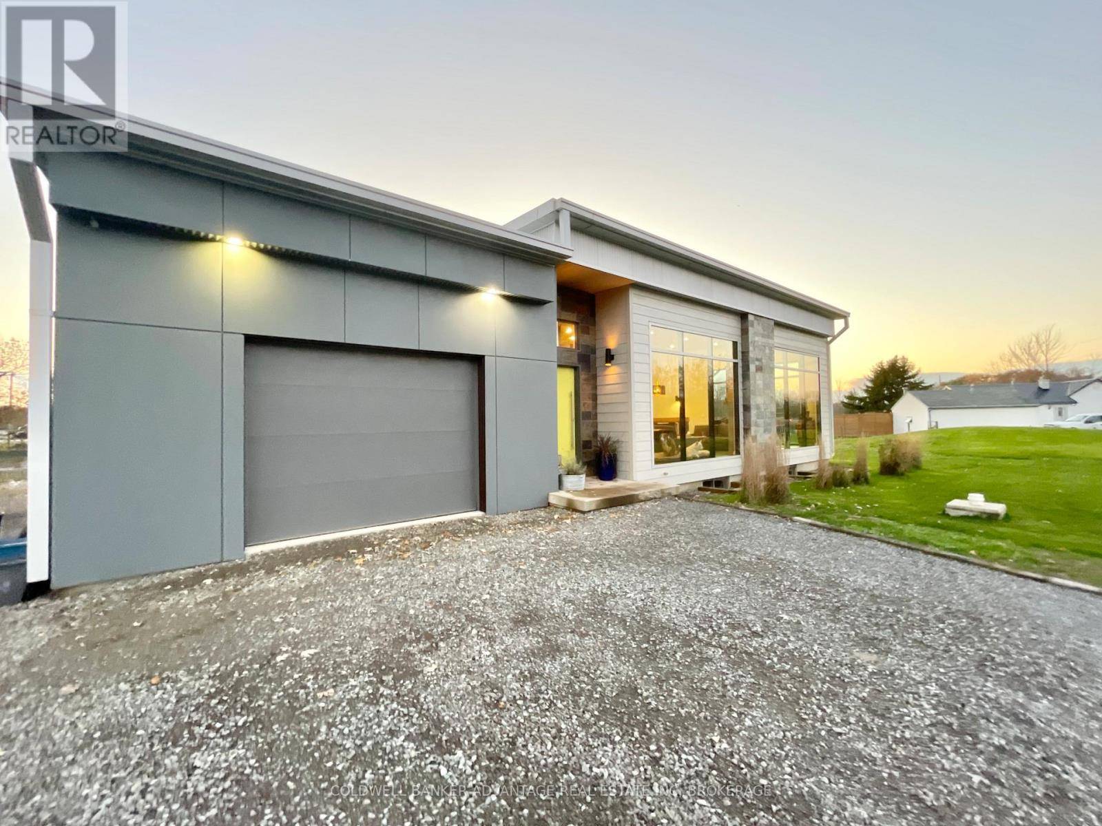 Welland (cooks Mills), ON L3B5N7,817 DOANS RIDGE ROAD