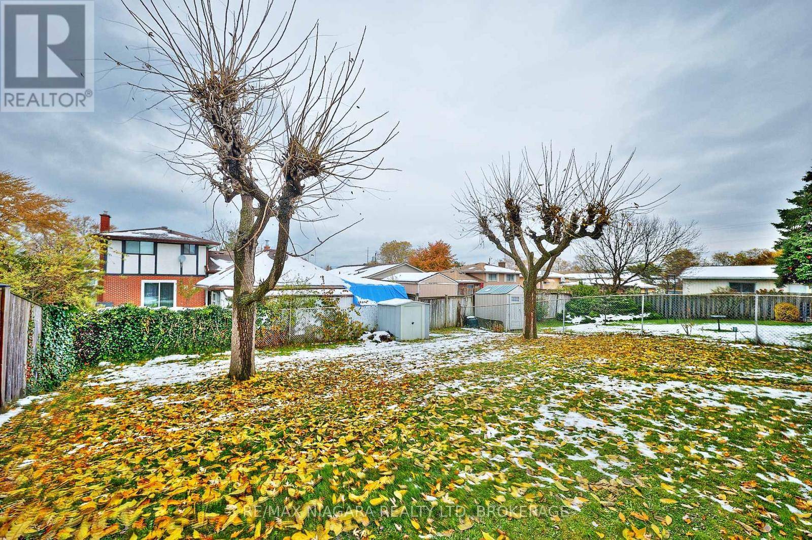 St. Catharines (secord Woods), ON L2P3K9,11 STONEGATE DRIVE