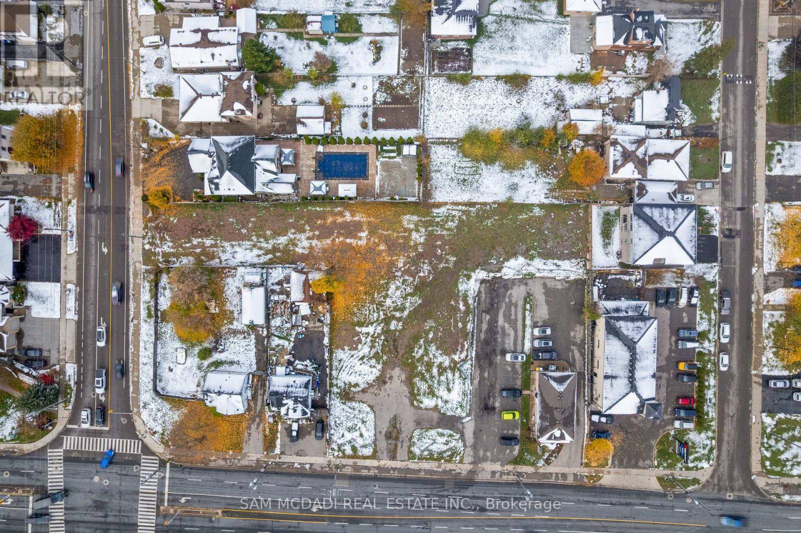 Hamilton (stoney Creek), ON L8E2G5,176 MILLEN ROAD