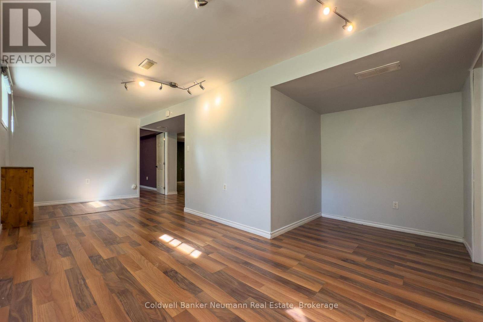 Guelph (willow West/sugarbush/west Acres), ON N1H7Z7,37 Dunhill CRES #Lower