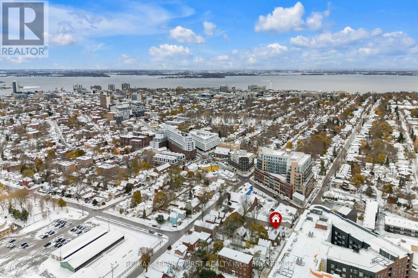 Kingston (east Of Sir John A. Blvd), ON K7K4S1,581 VICTORIA STREET