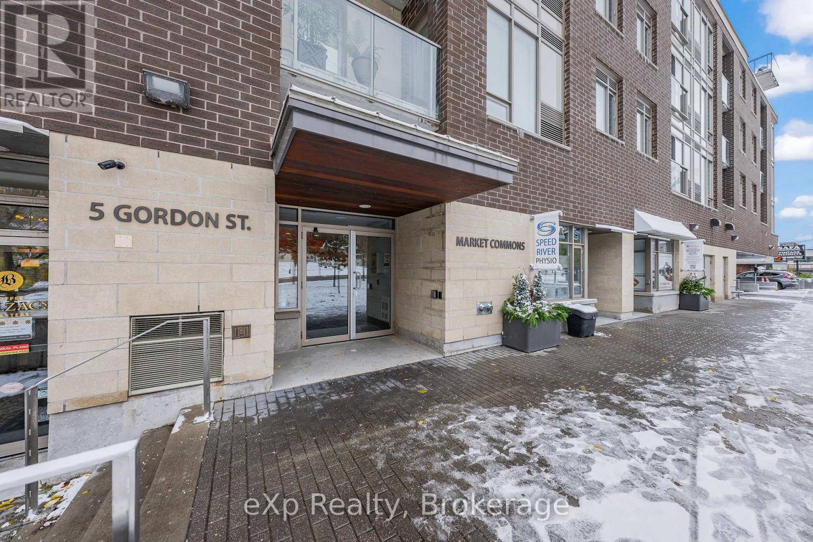 Guelph (downtown), ON N1H4G8,5 Gordon ST #312