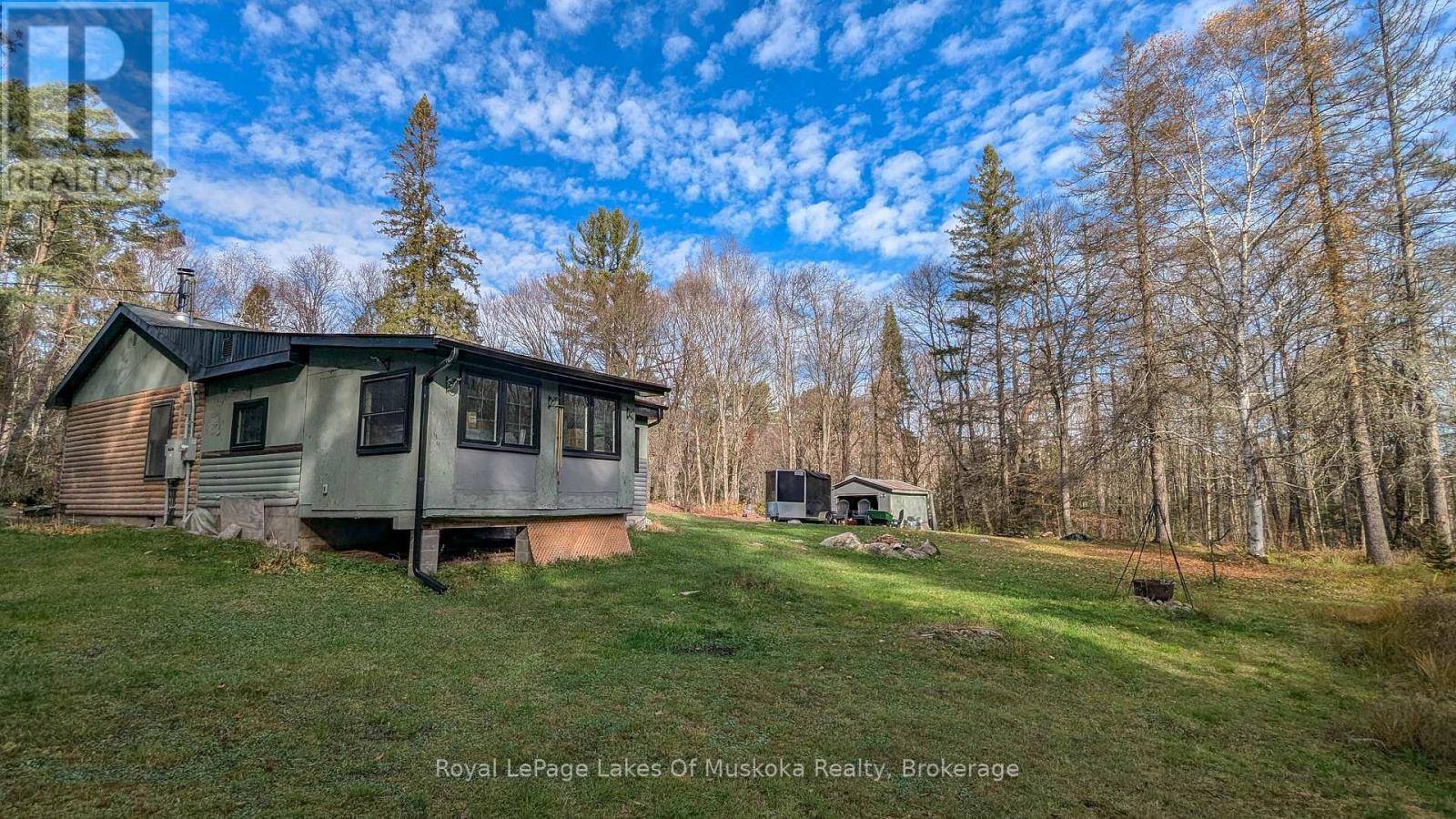 Huntsville (stisted), ON P0B1M0,2551 YEARLEY ROAD