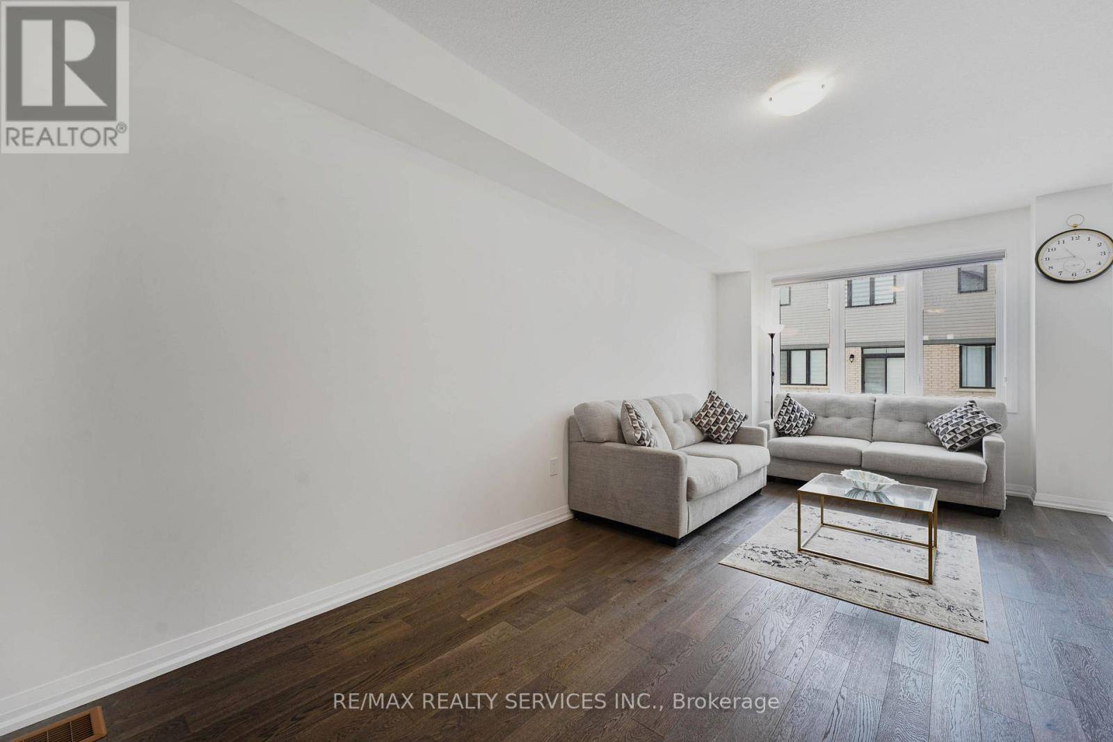 Haldimand, ON N3W0J6,40 LONSDALE ROAD