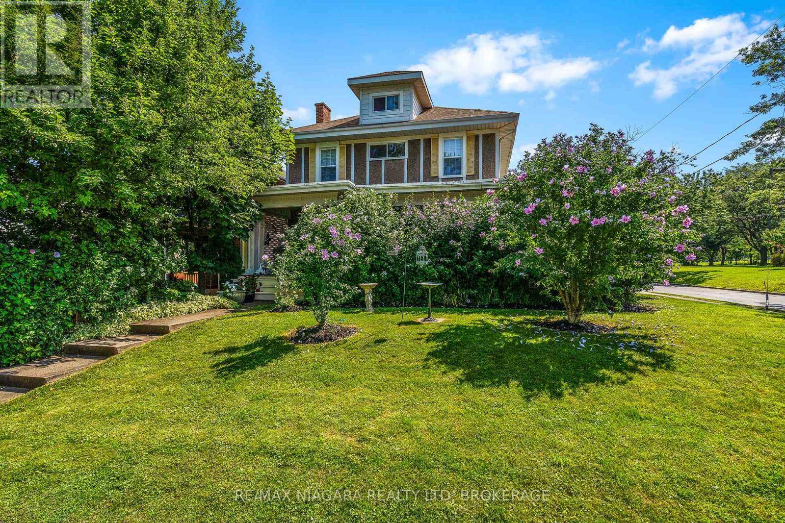 Thorold (thorold Downtown), ON L2V2A3,2 CARLETON STREET N