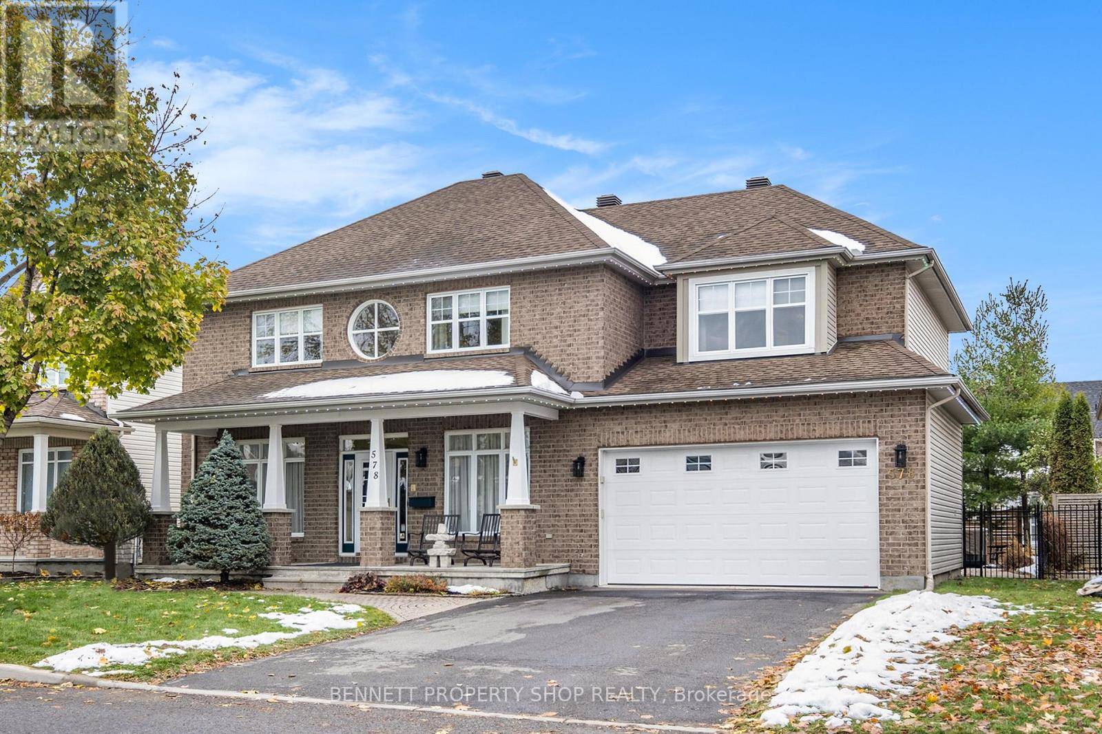 Ottawa, ON K1T4E6,578 DEVONWOOD CIRCLE