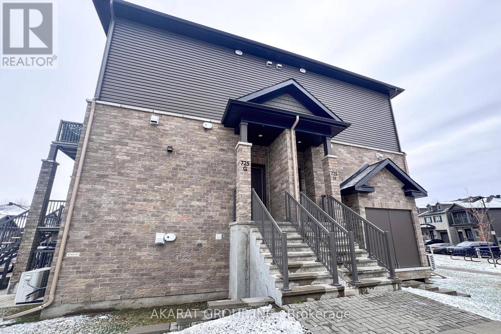 Ottawa, ON K1T0W4,G-725 DEARBORN PRIVATE