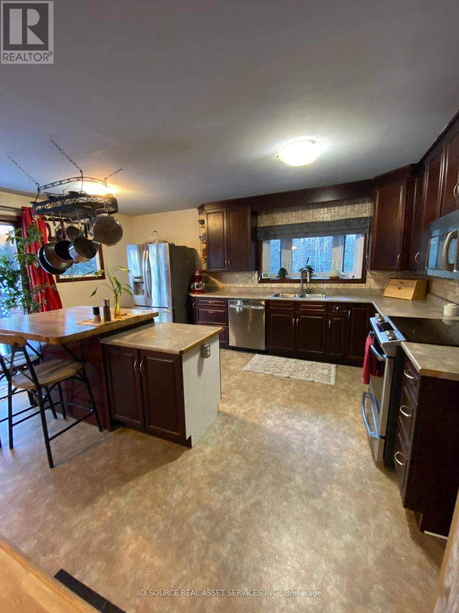 Thunder Bay, ON P0T2Y0,128 PIPELINE ROAD