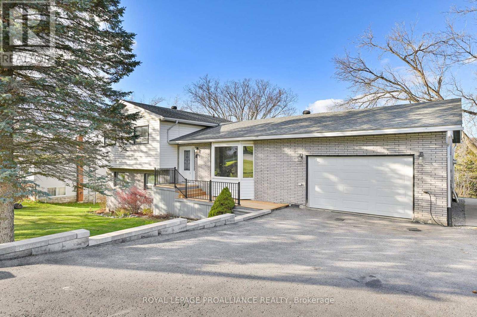 Trent Hills (warkworth), ON K0K3K0,45 CONCESSION STREET E