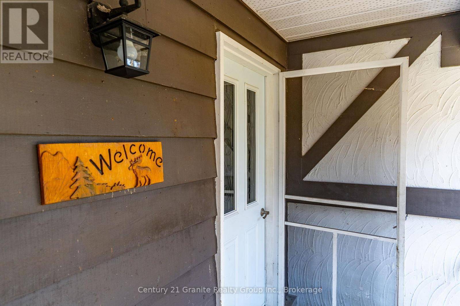 Minden Hills (lutterworth), ON K0M2K0,1061 CLEAR LAKE ROAD