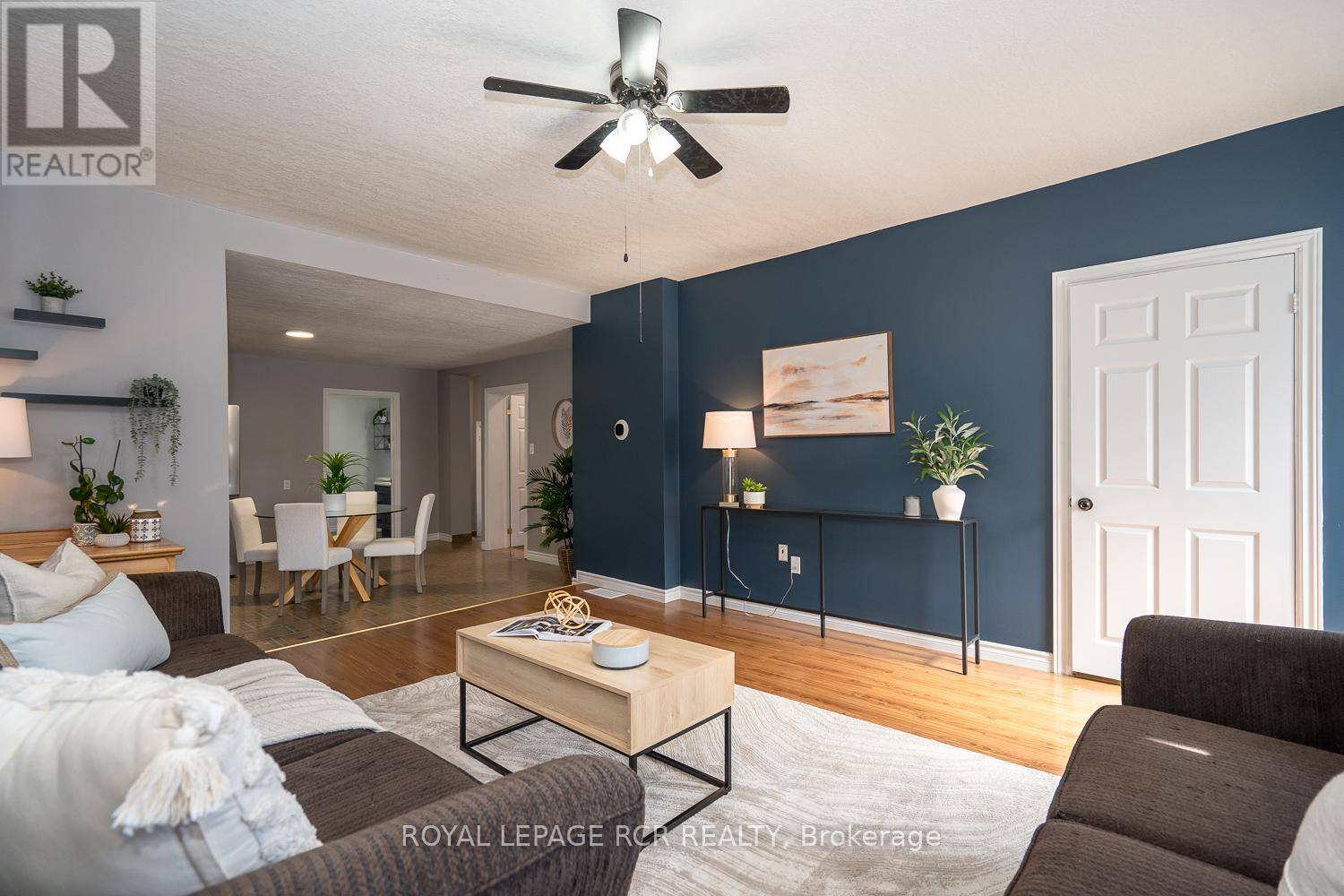 Wellington North (arthur), ON N0G1A0,131 FREDERICK STREET E