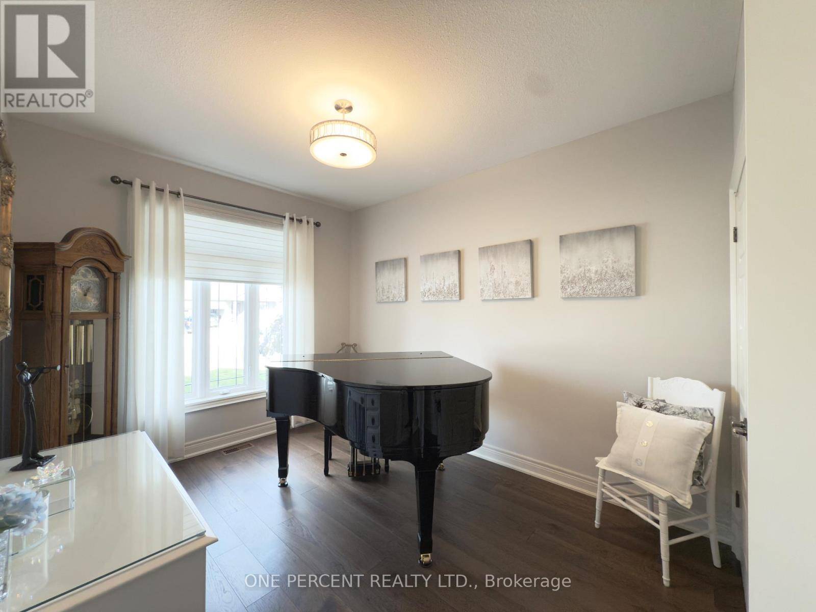 Welland (coyle Creek), ON L3C0E7,59 JULIA DRIVE