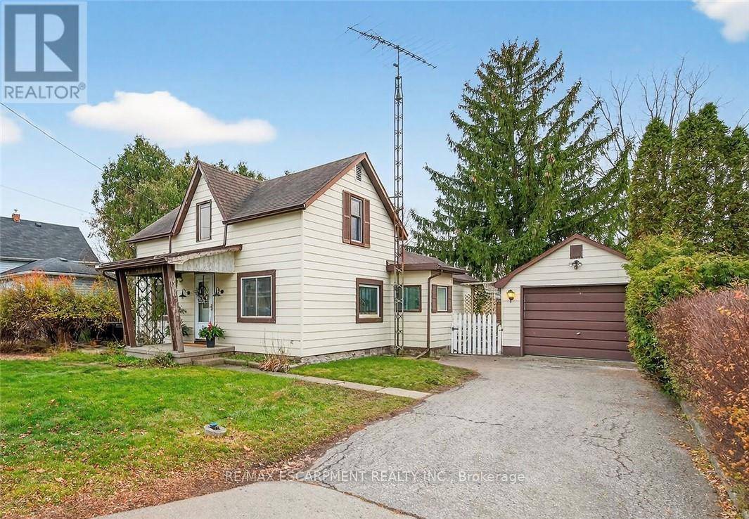 Haldimand, ON N0A1H0,17 ONEIDA STREET