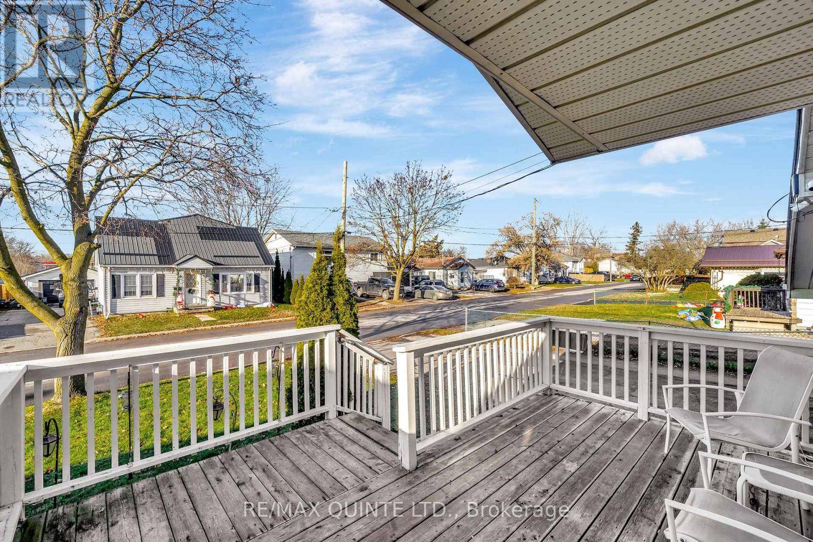 Belleville (belleville Ward), ON K8N4W2,7 HERMAN STREET