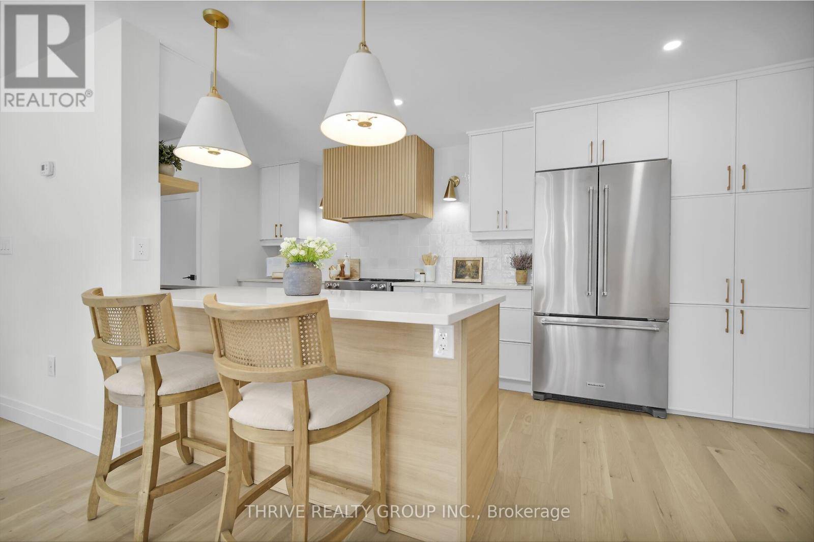 London South (south B), ON N6K4J2,1180 Commissioners RD West #105