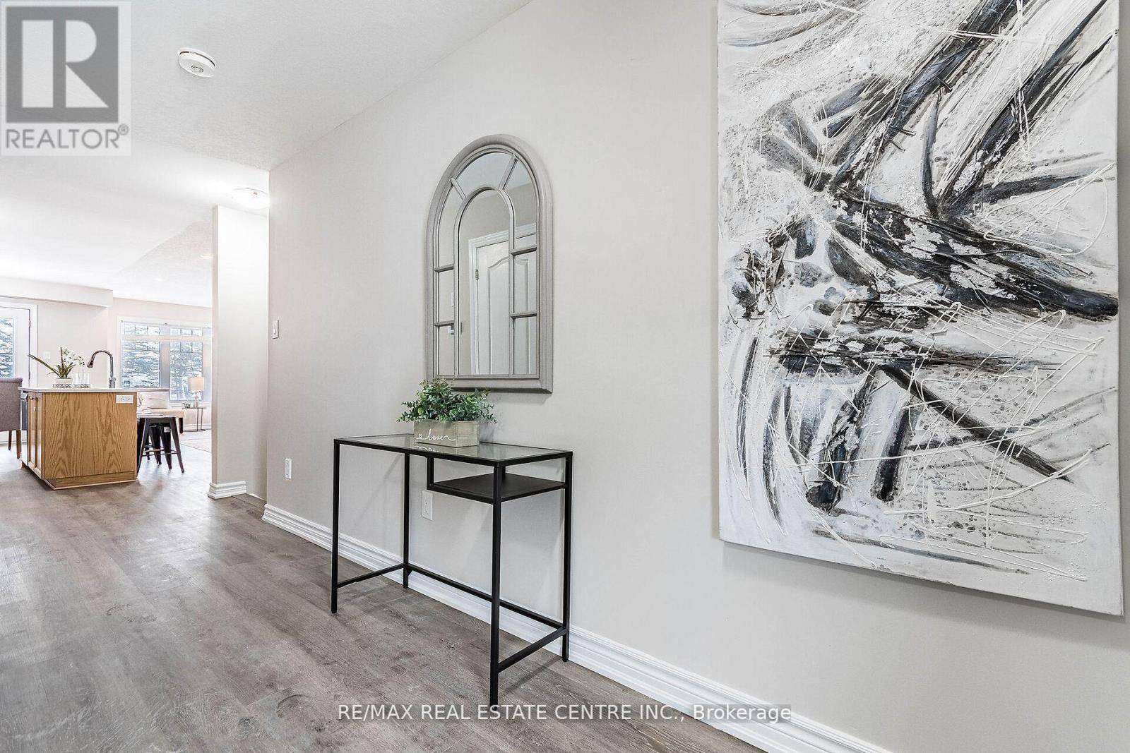 Hamilton (stoney Creek Mountain), ON L8J0H7,10 UTTER PLACE