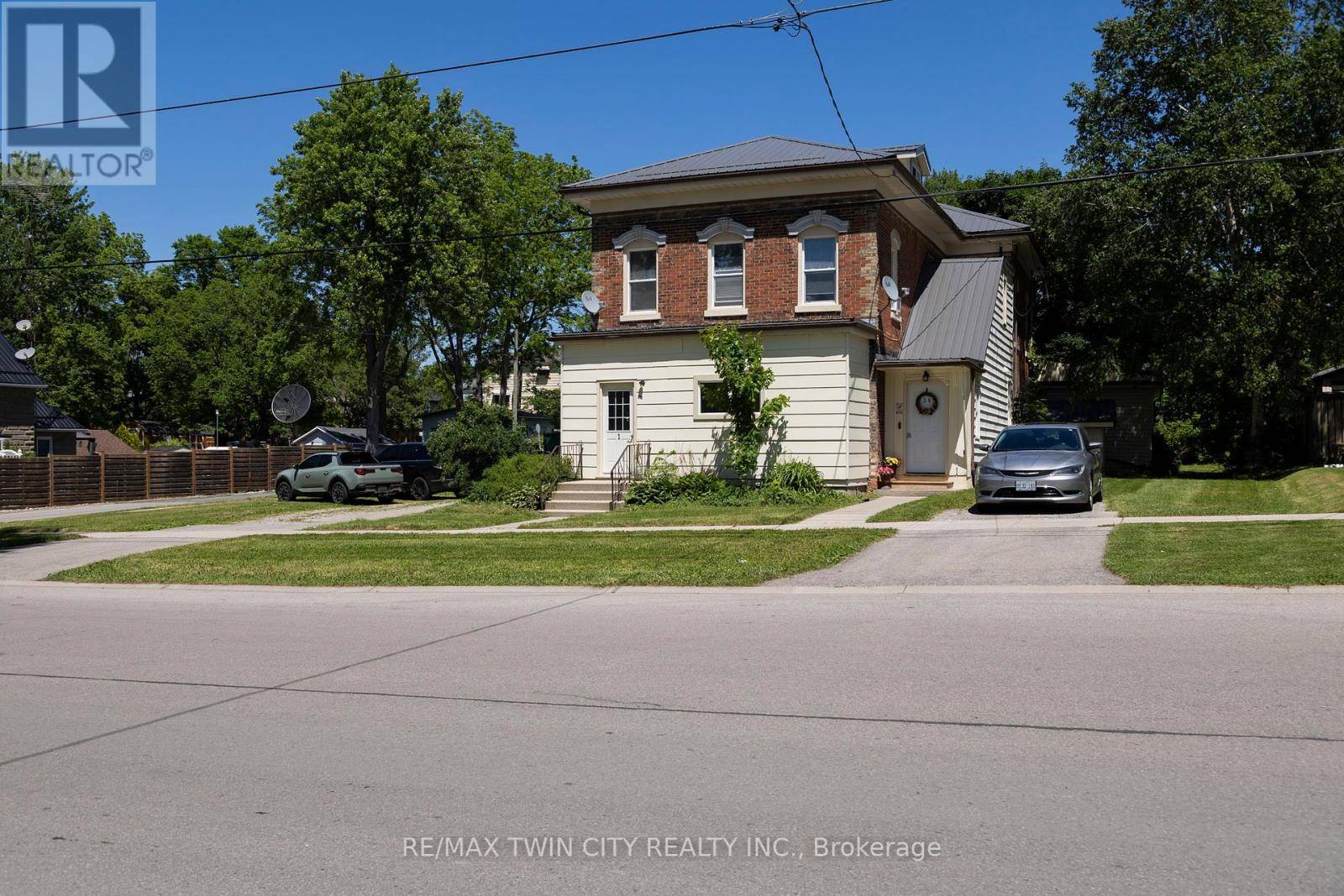 Norfolk (waterford), ON N0E1Y0,91 ST. JAMES STREET S