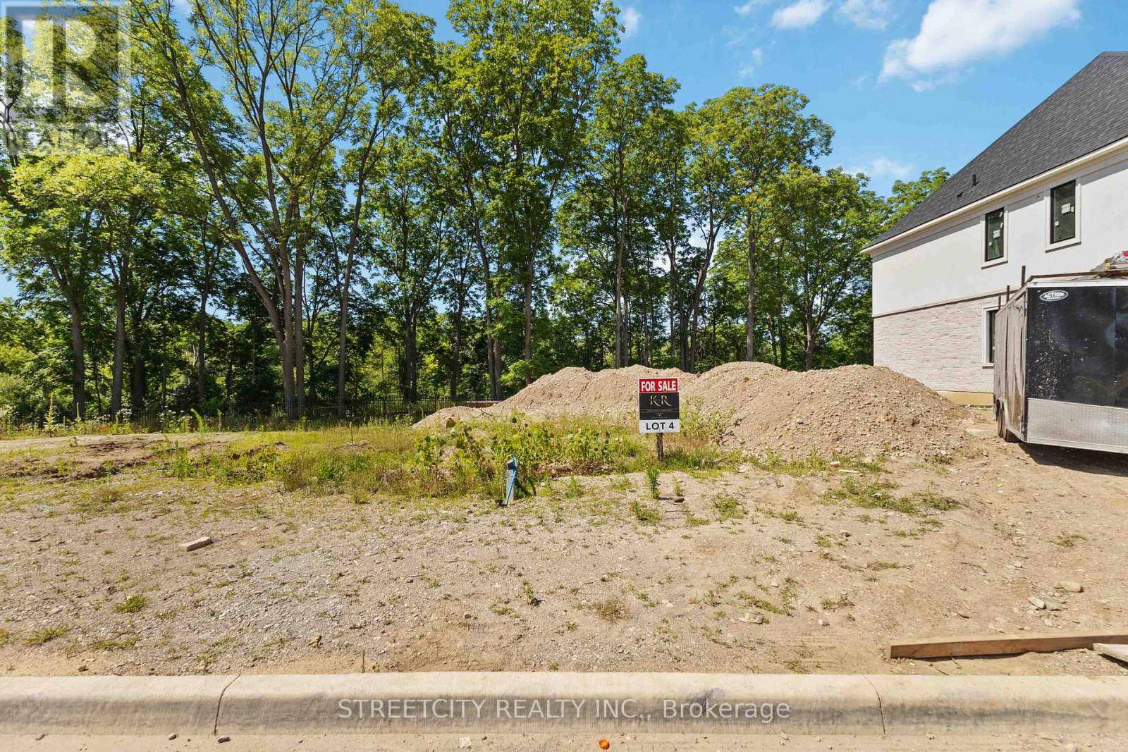 London, ON N6P1K7,7100 Kilbourne RD North #4