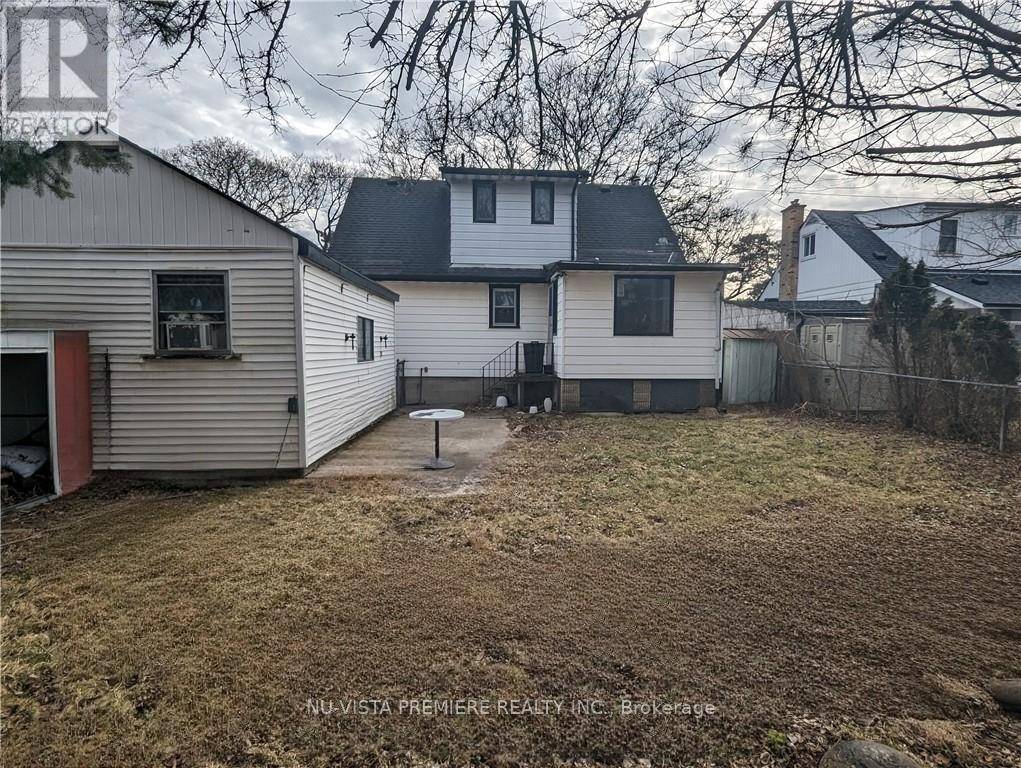 London, ON N5W2M4,60 EASTMAN AVENUE