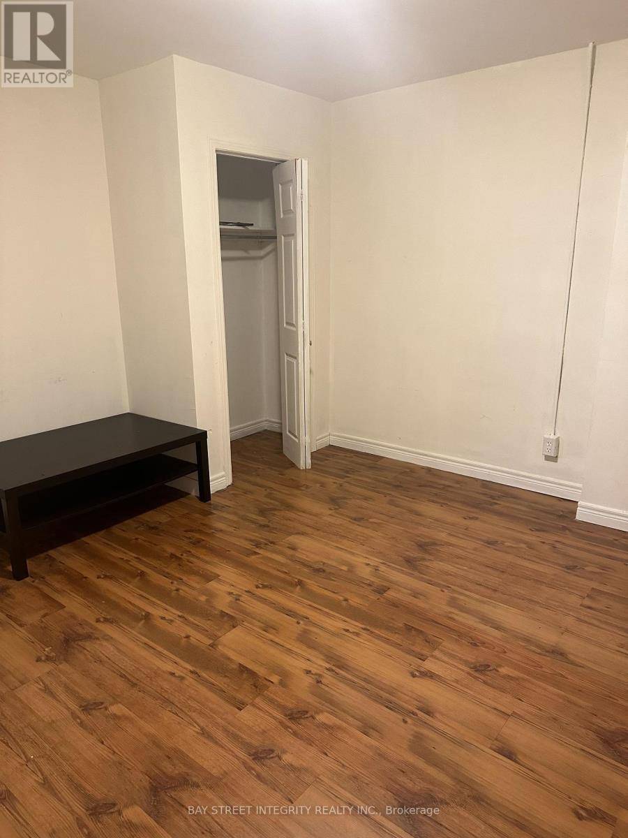 Brantford, ON N3T2G5,88 Colborne ST #Unit 1