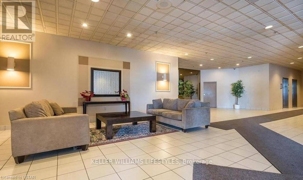 London East (east K), ON N6B3L6,380 KING ST #603