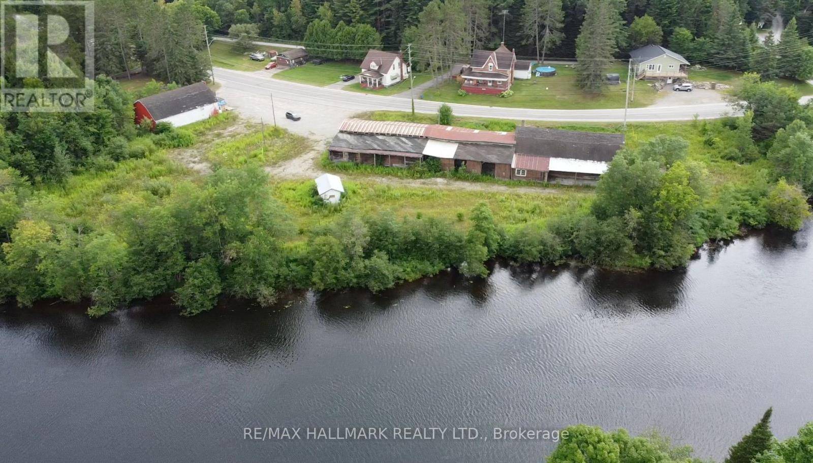 Kawartha Lakes (kinmount), ON K0M2A0,4116 COUNTY RD 121 ROAD