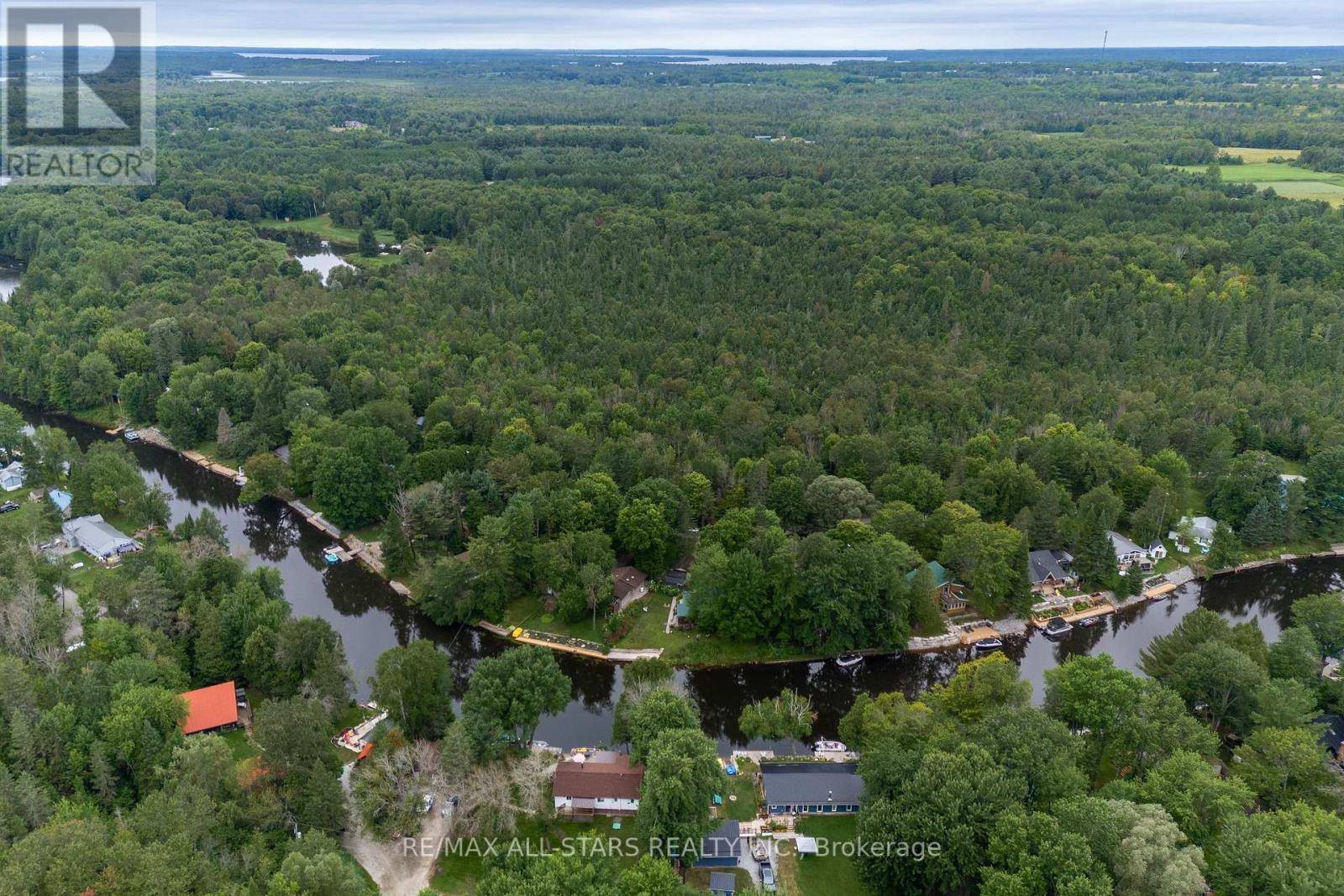 Kawartha Lakes (somerville), ON K0M1N0,357 SOUTHAM DRIVE