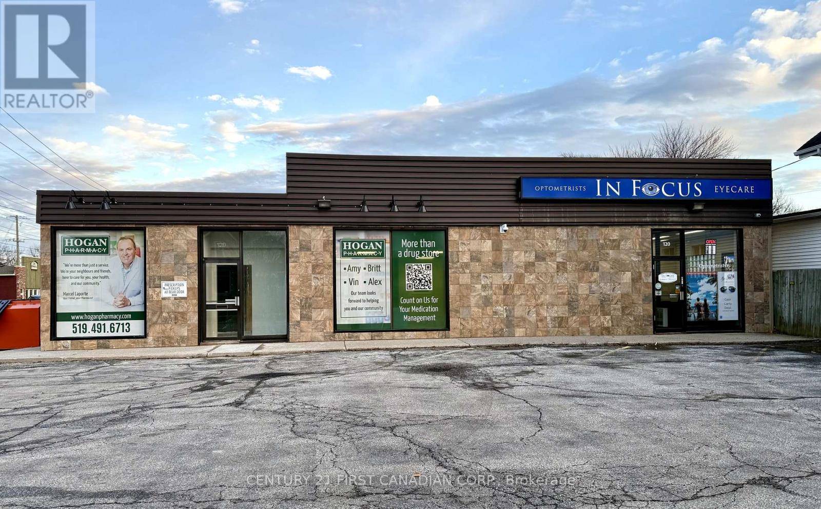 Sarnia, ON N7T5X5,120 VIDAL STREET N