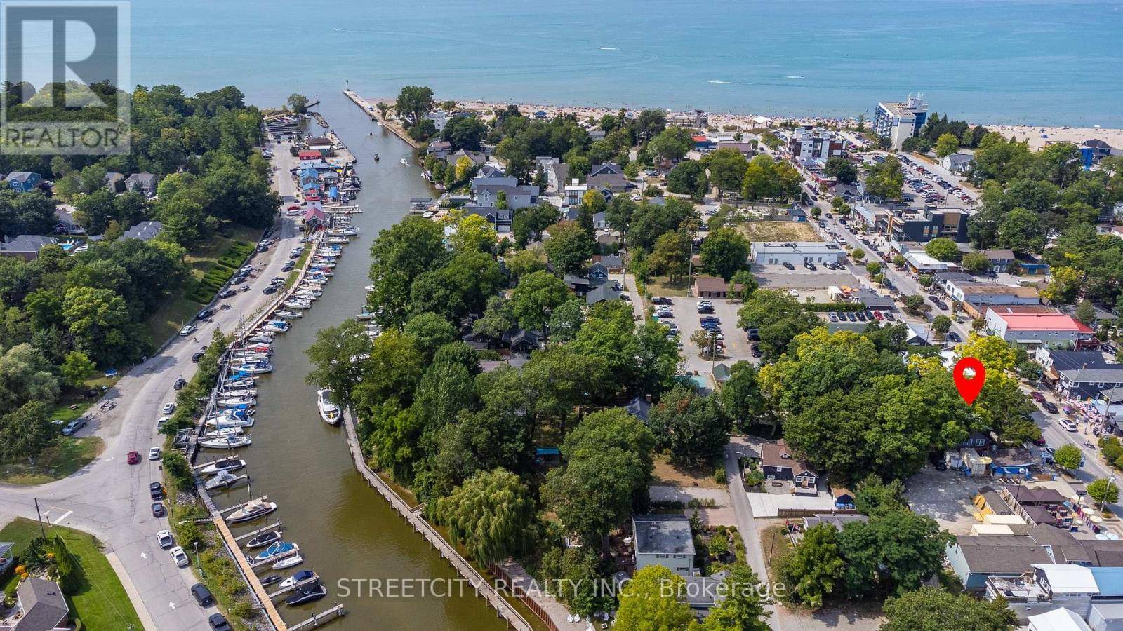 Lambton Shores (grand Bend), ON N0M1T0,34 MAIN STREET W