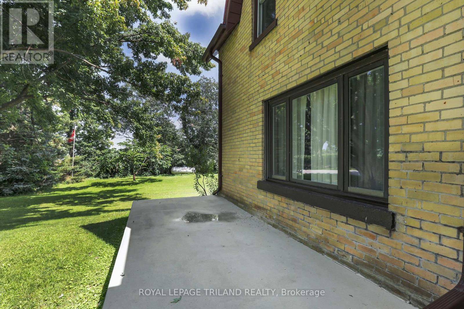Chatham-kent, ON N0P1C0,15772 TURIN LINE
