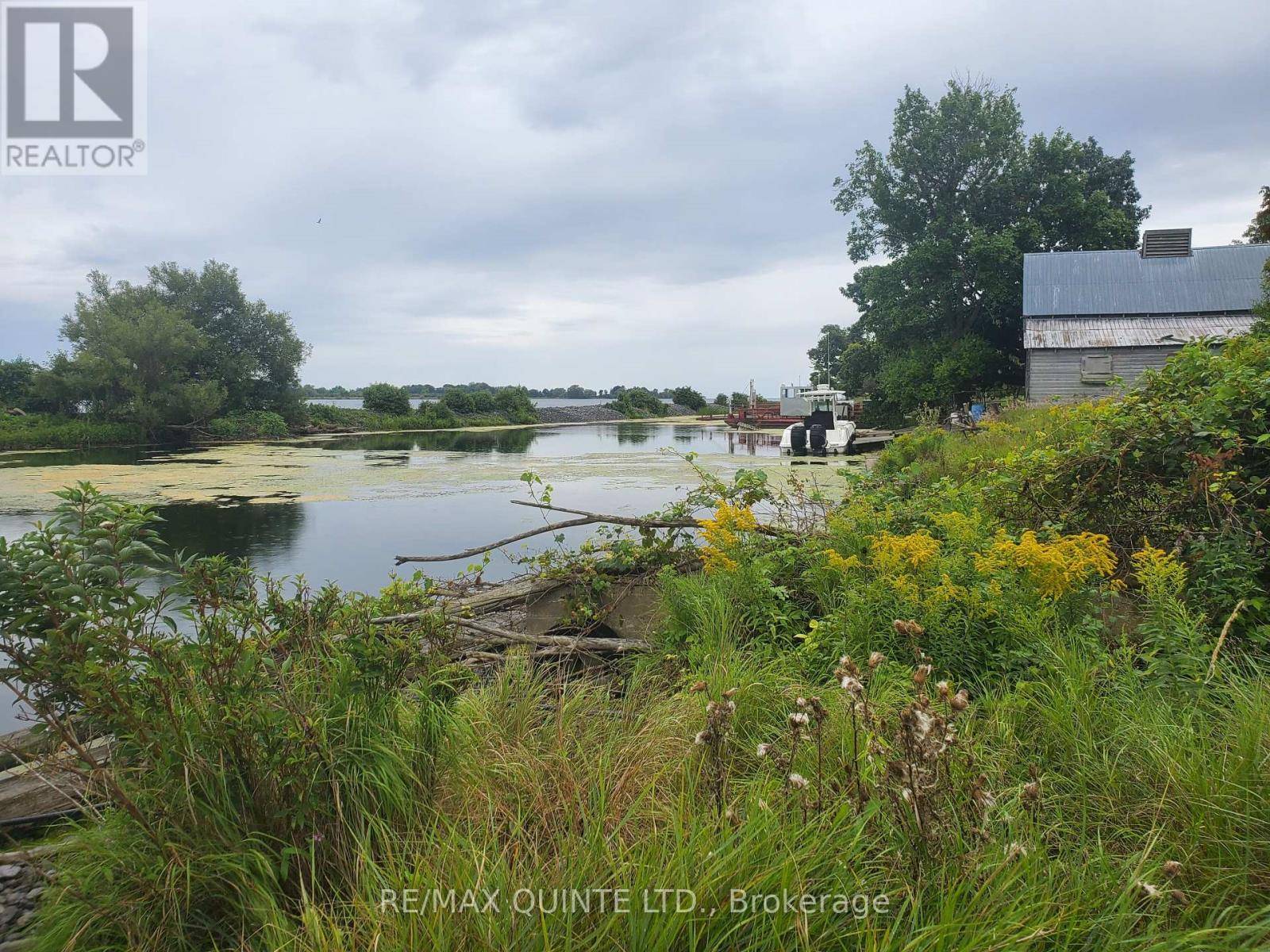 Frontenac Islands, ON K0H2Y0,38 FISHERMAN COVE LANE