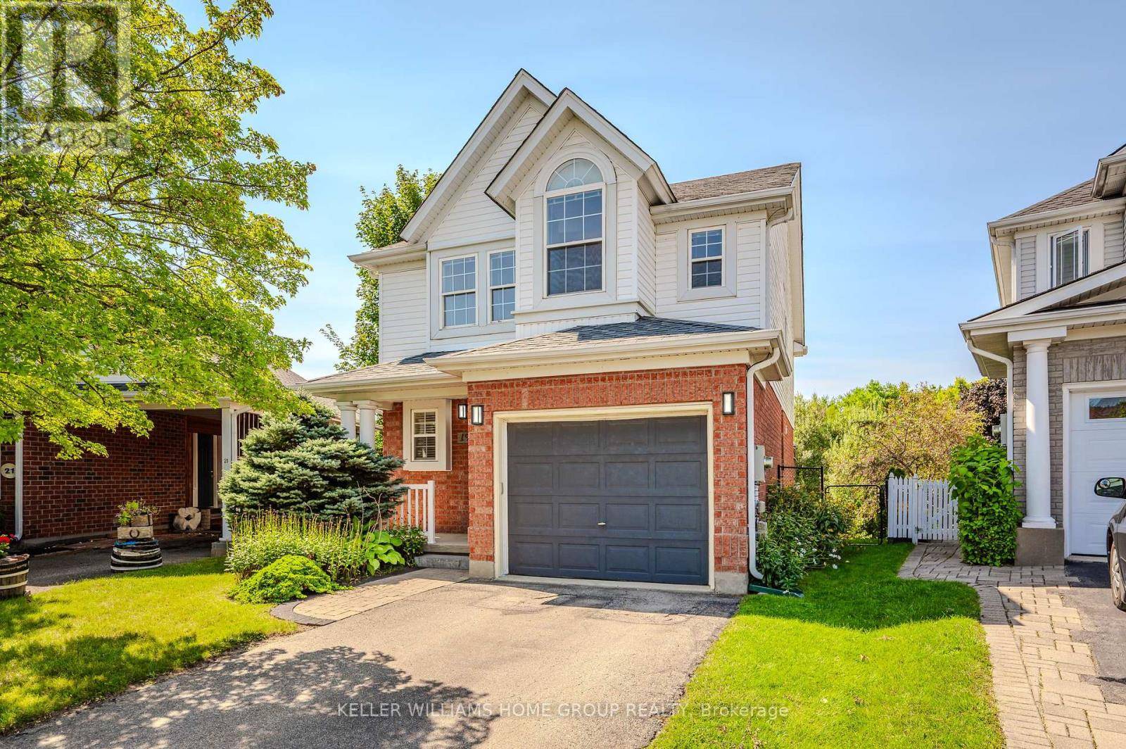 Guelph (hanlon Creek), ON N1G5C1,19 SILVERSMITH COURT