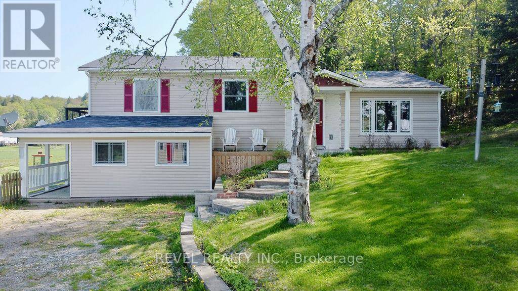 Bracebridge, ON P1L1W8,1236 GOLDEN BEACH ROAD