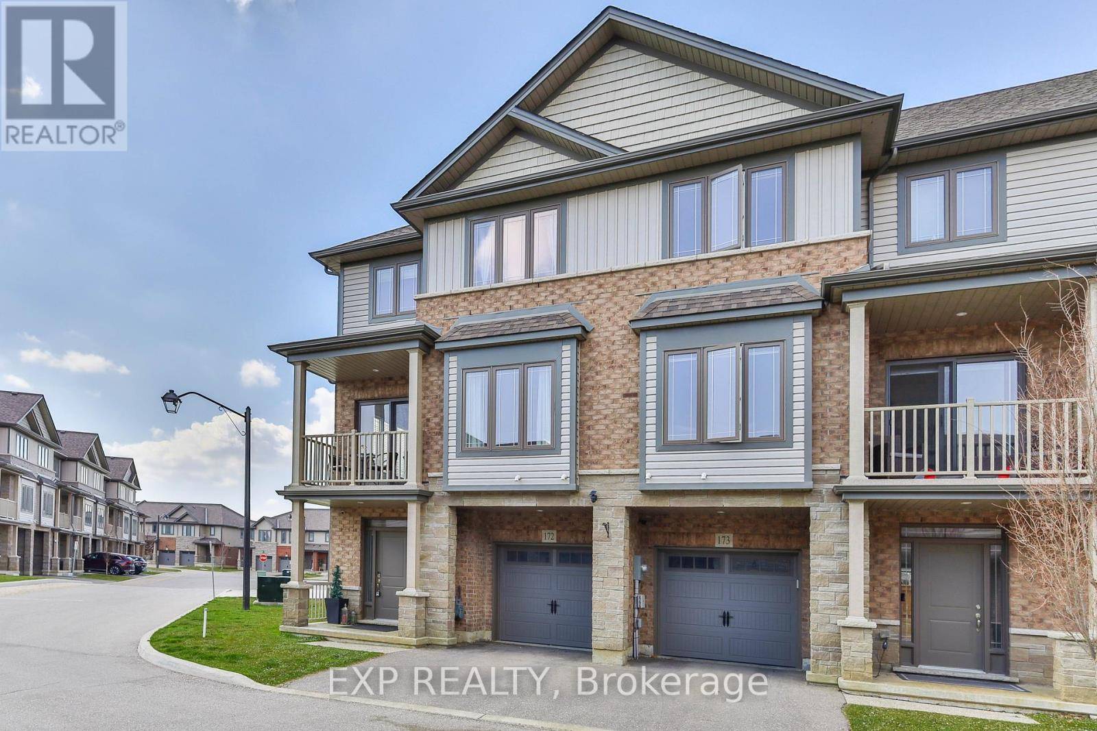 Brantford, ON N3T0R6,77 Diana AVE #172