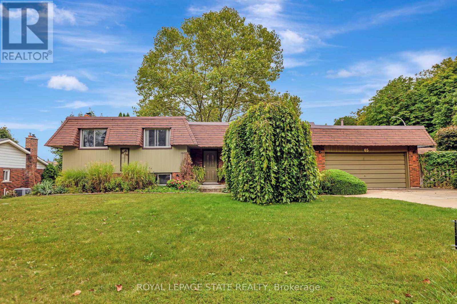 Hamilton (stoney Creek), ON L8G3C6,65 MAPLE DRIVE