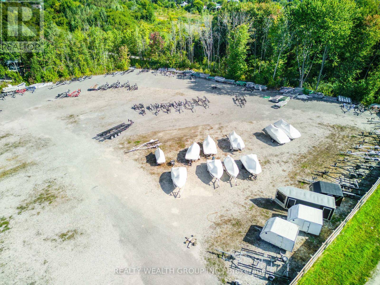 Kawartha Lakes (fenelon), ON K1M1N0,0 WYCHWOOD CRESCENT