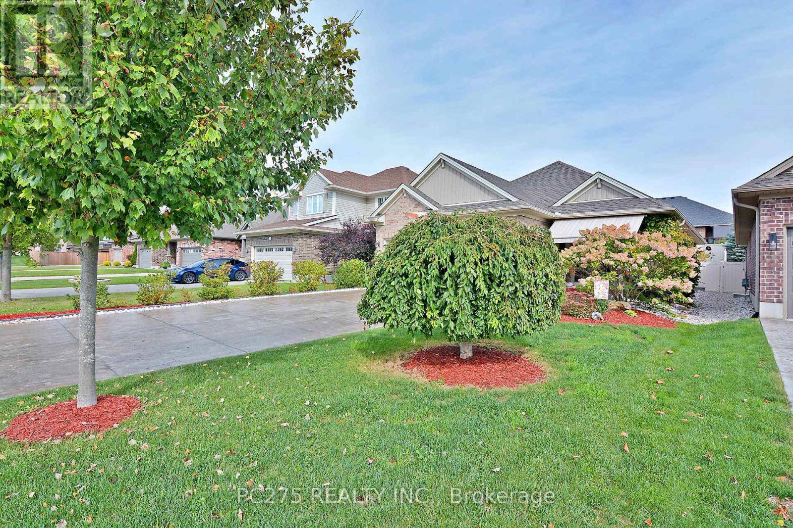 St. Thomas, ON N5R0E2,23 BLAIRMONT TERRACE