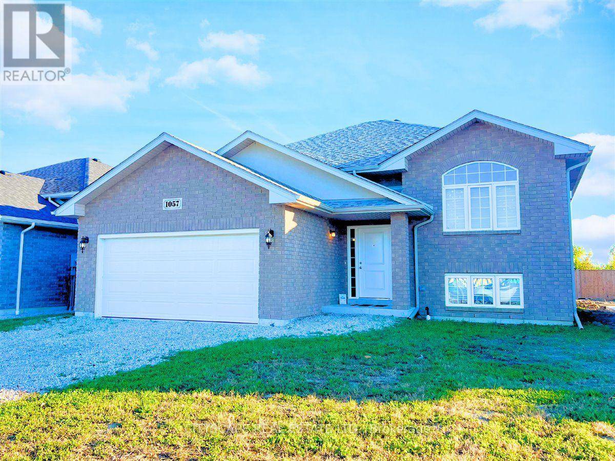 Lakeshore, ON N0R1A0,1057 ASPEN RIDGE CRESCENT