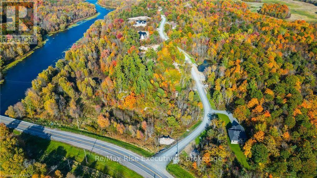 Front Of Leeds & Seeleys Bay, ON K7G2V3,B4 HETU ROAD