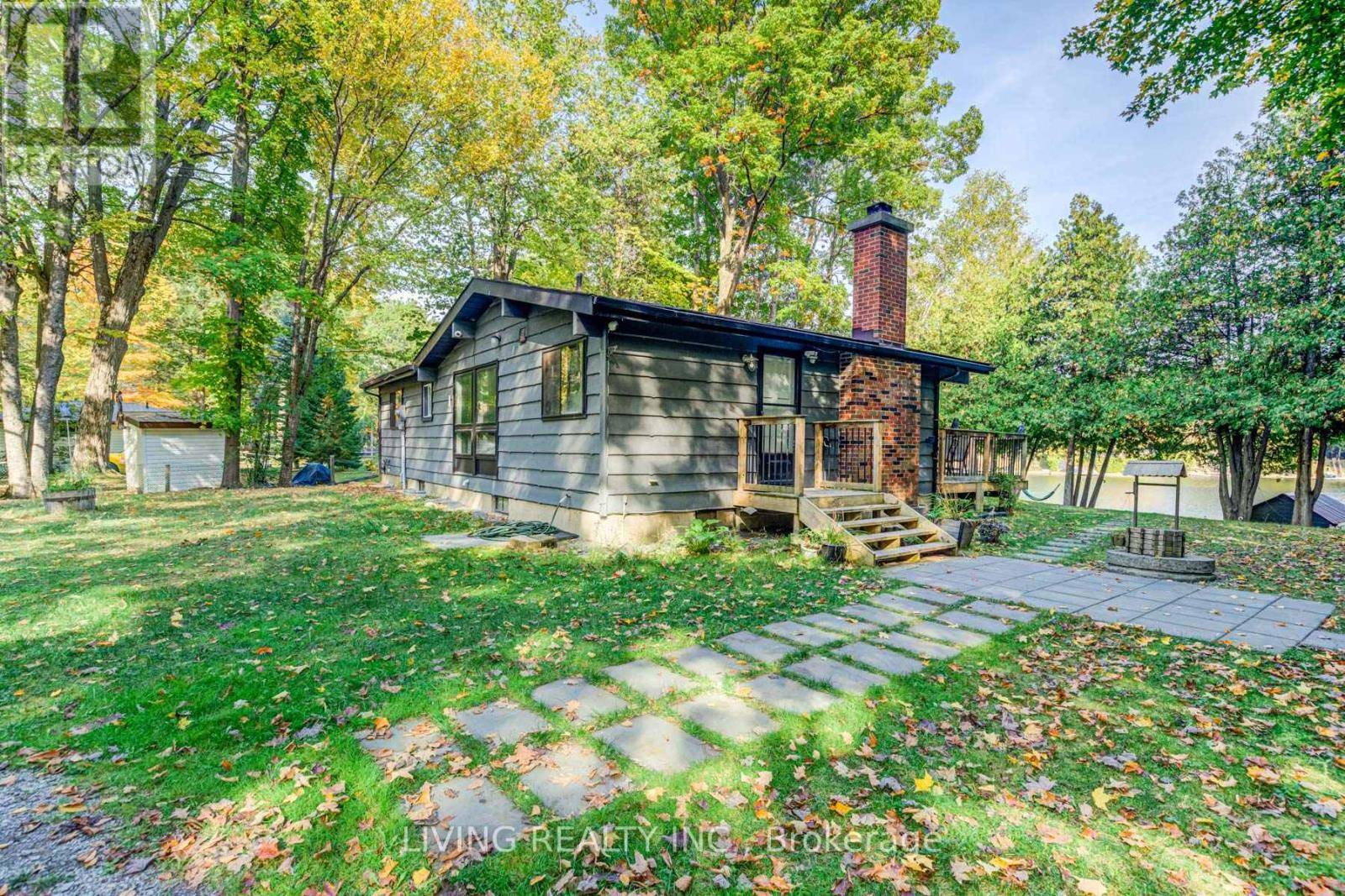 Kawartha Lakes (woodville), ON K0M2T0,6 CARDINAL DRIVE