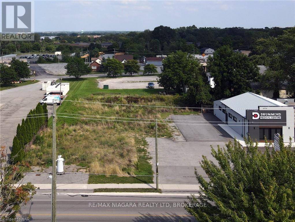 Niagara Falls (cherrywood), ON L2E6S3,4354 DRUMMOND ROAD
