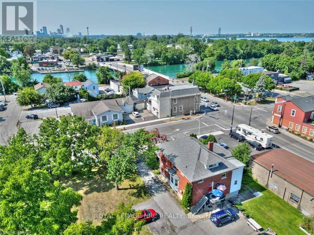 Niagara Falls (chippawa), ON L2G6B2,3758 MAIN STREET
