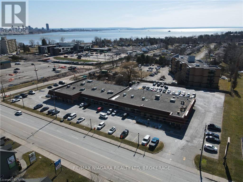 Fort Erie (333 - Lakeshore), ON L2A1M7,224 GARRISON RD #7