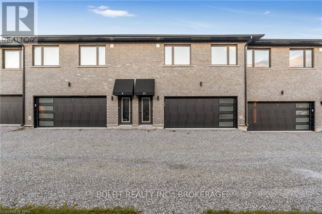 Pelham (662 - Fonthill), ON L3B5N5,13 SUMMERSIDES MEWS