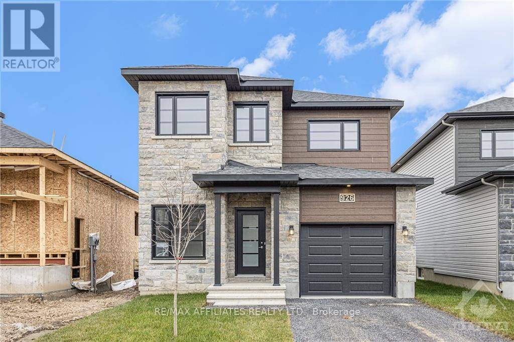 Russell, ON K0A1W0,1205 MONTBLANC CRESCENT