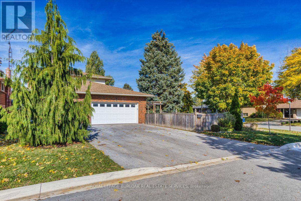 Lincoln (982 - Beamsville), ON L0R1B5,5039 STENZEL COURT