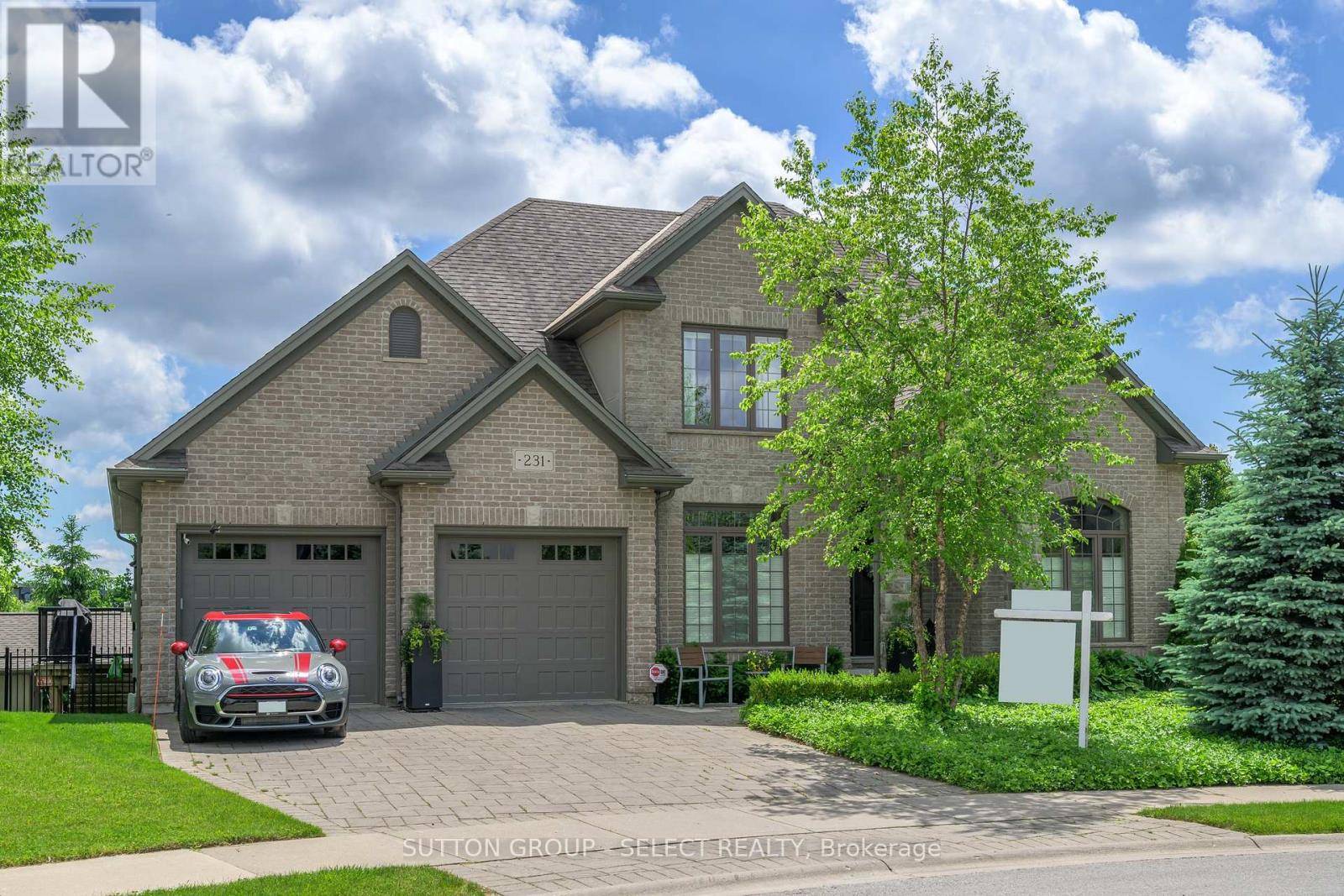 London, ON N6G0K3,231 PEBBLECREEK WALK