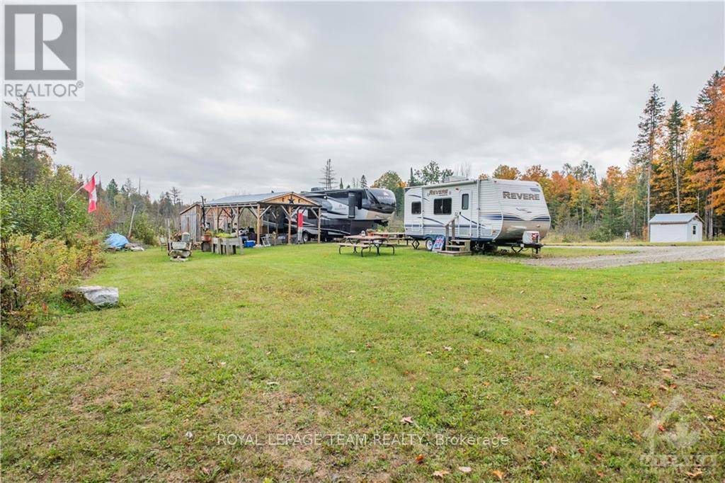 Lanark Highlands, ON K0A1P0,144 10 CONCESSION DARLING ROAD